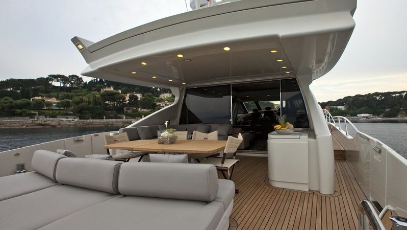 Azimut 86S full