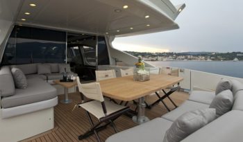 Azimut 86S full